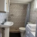 Zhanna House בית נופש Karvounades